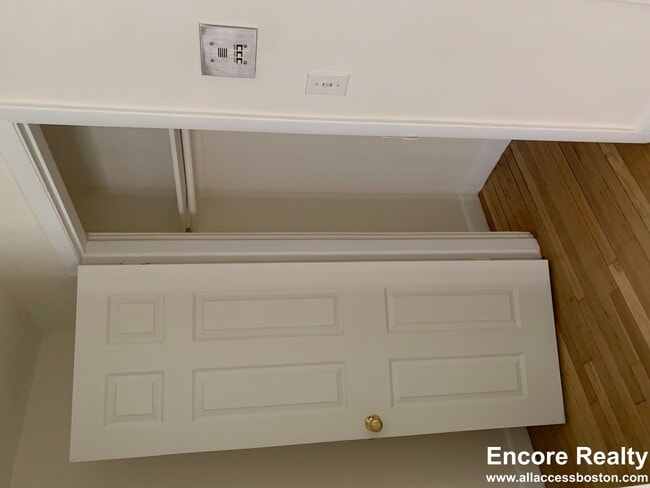 Building Photo - 46 Harvard Ave