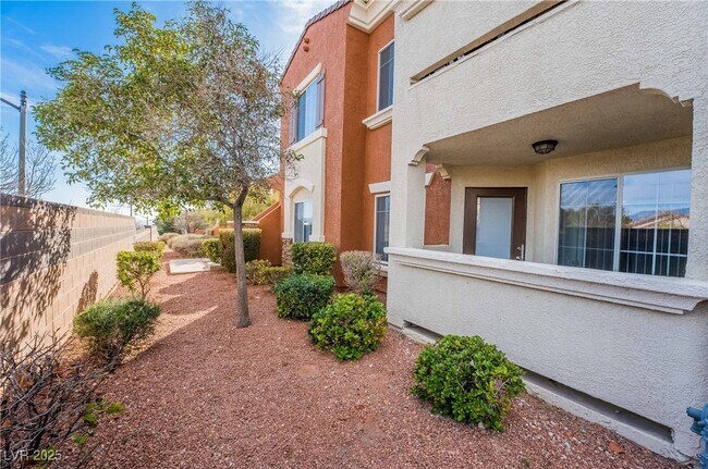 Building Photo - 9303 Gilcrease Ave