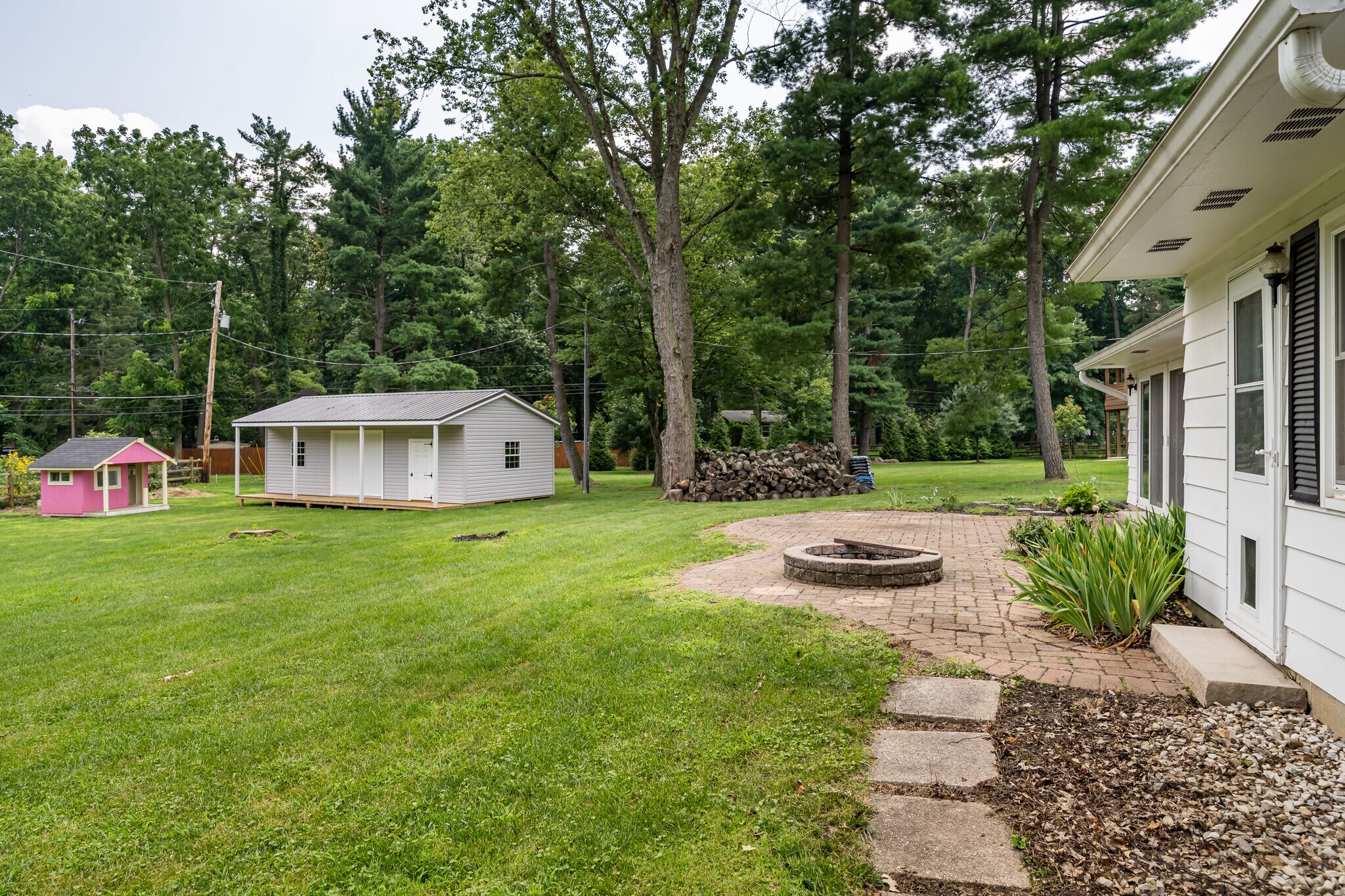 Building Photo - 6744 Merwin Pl