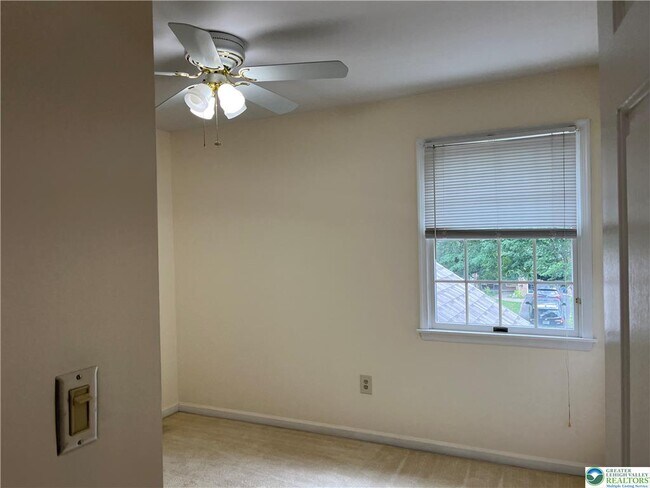 Building Photo - 5628 Grace Ave