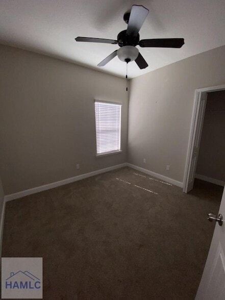 Building Photo - 729 Burke Dr