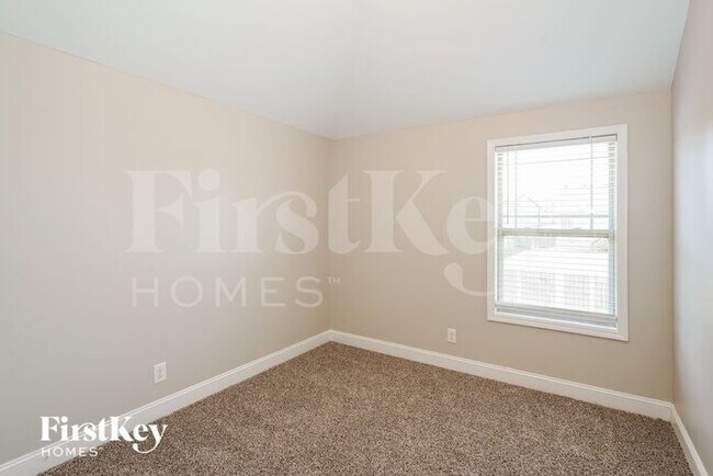 Building Photo - 2352 Pea Ridge Rd