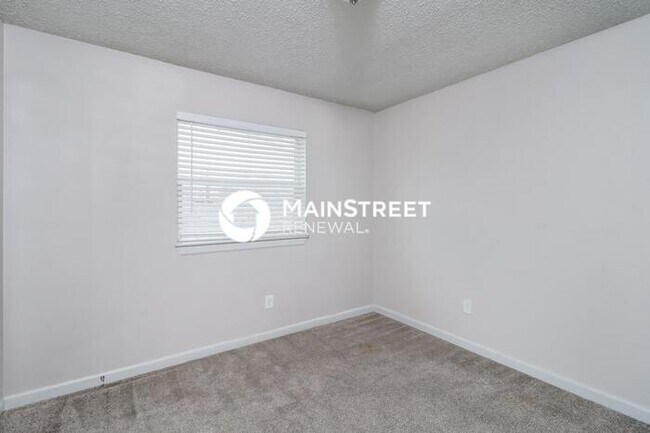 Building Photo - 3 Bedroom Pet-Friendly Home in Fort Worth, TX with Main Street Renewal