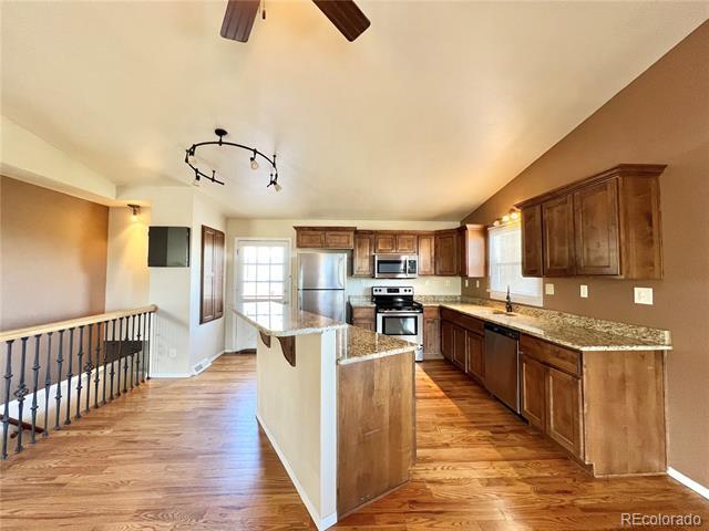 Building Photo - 2739 Straus Ln