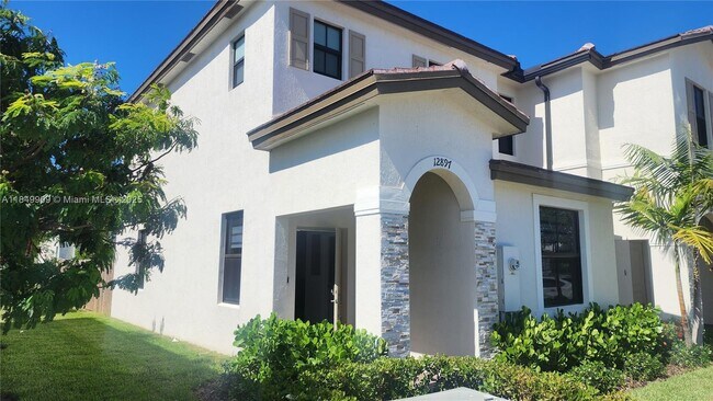 Primary Photo - 12897 SW 234th St