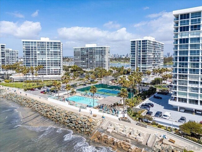 Building Photo - 1830 Avenida Del Mundo