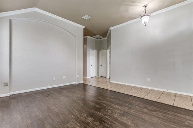 Building Photo - 15858 Durango Dr