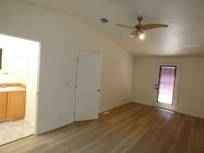 Building Photo - 3353 O'Brien Road