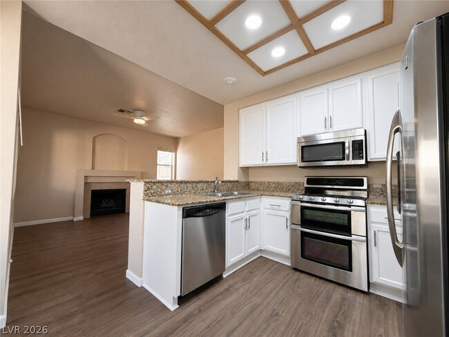 Building Photo - 1436 Country Hollow Dr