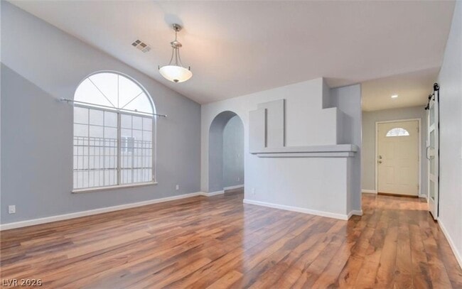 Building Photo - 8316 Vantare Ct