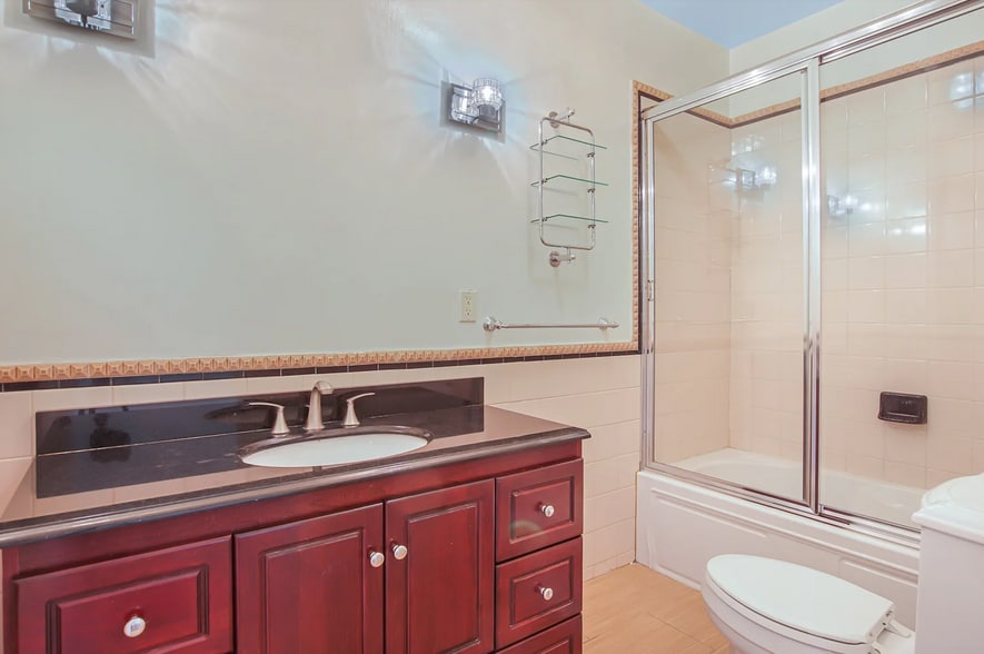 Guest bathroom - 1074 S Genesee Ave