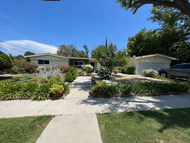 5352 Bayer Place - 5352 Bayer Pl