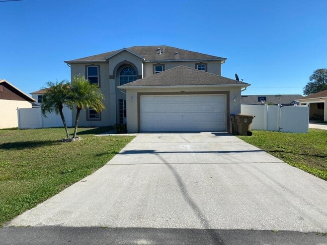 Building Photo - 217 Chadworth Dr