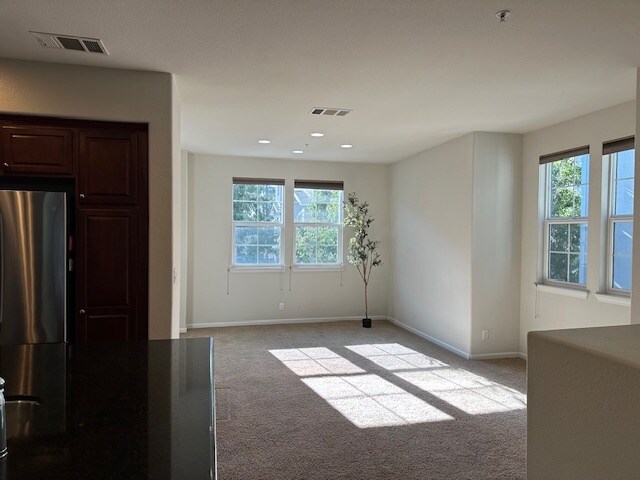 Building Photo - 2907 Maritime Way