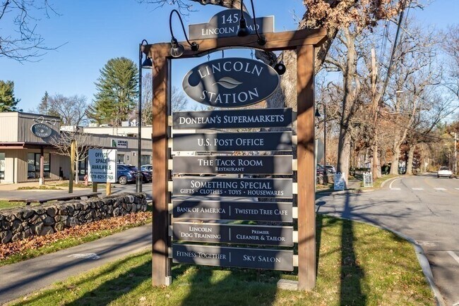 Building Photo - 144 Lincoln Rd