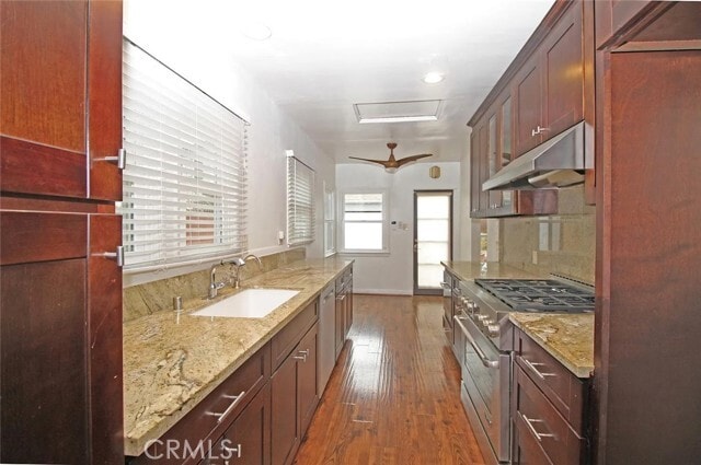 Building Photo - 808 Arroyo Dr