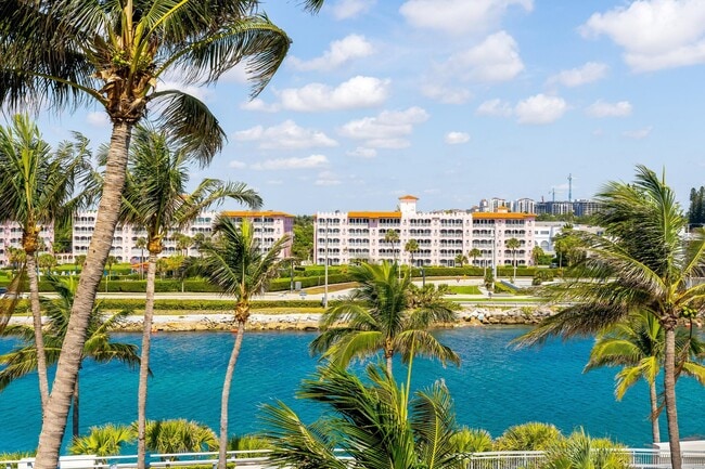 Building Photo - 1000 S Ocean Blvd