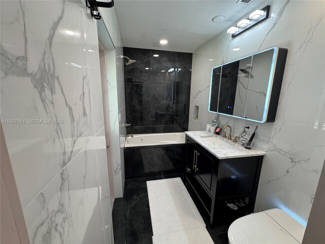 Building Photo - 13451 SW 74th Ave