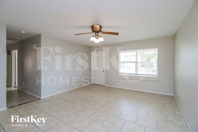 Building Photo - 6426 W Laredo St