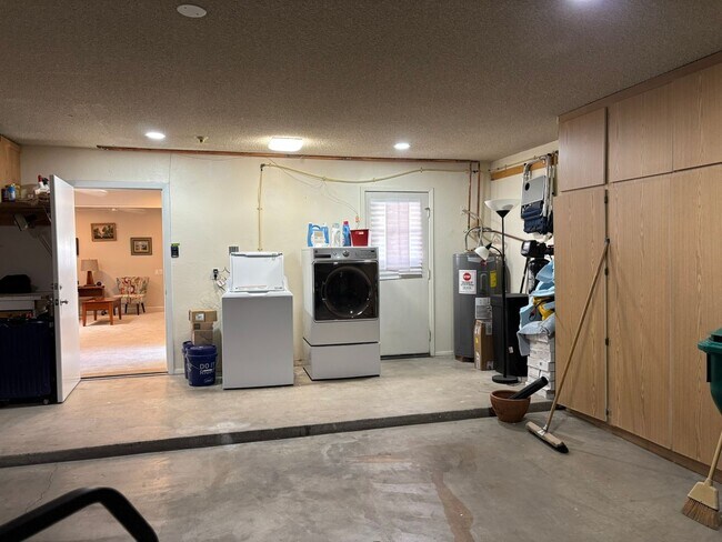 Building Photo - 379 Leisure World