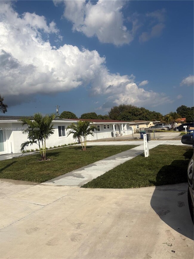 Building Photo - 3765 NW 176th St