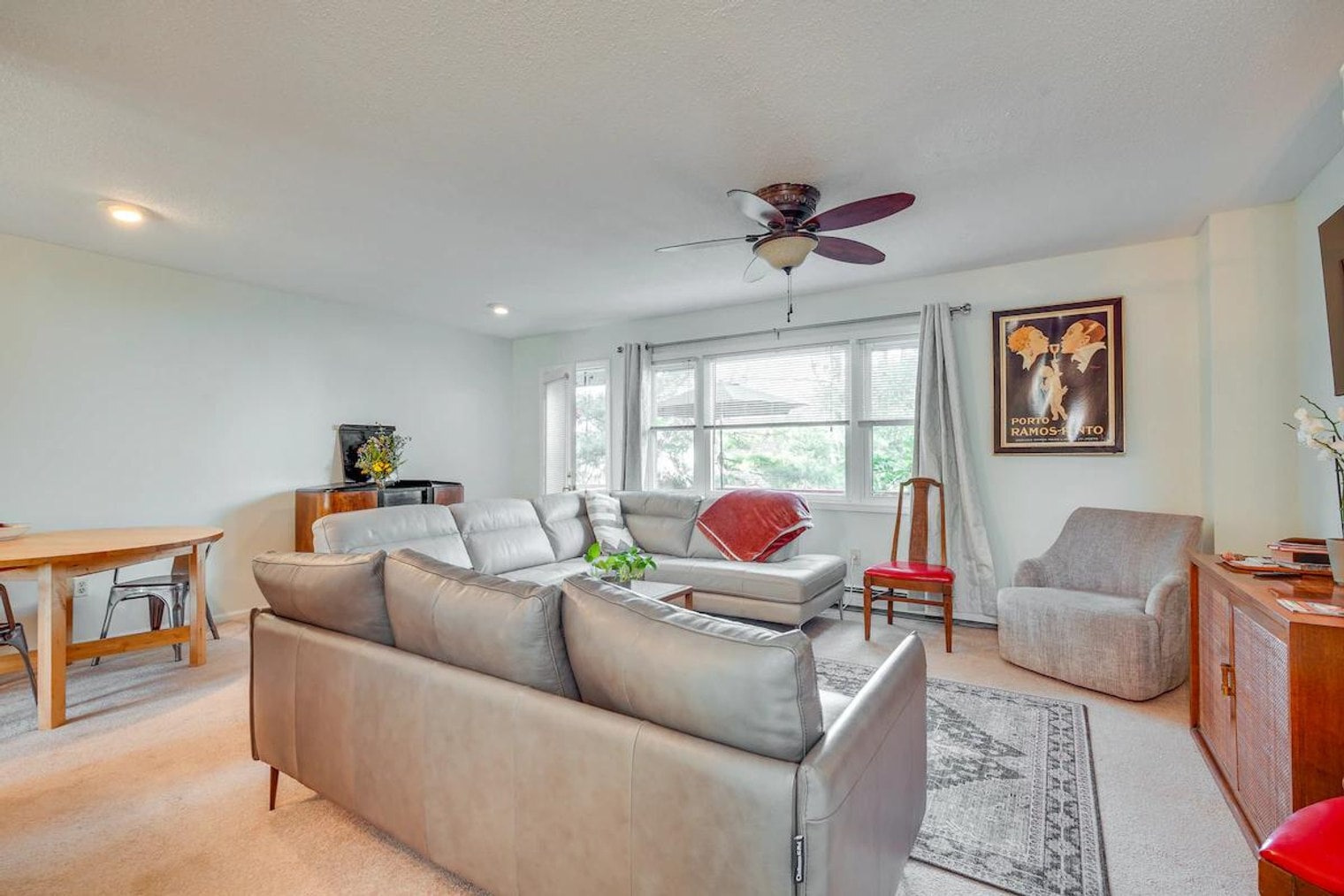 Building Photo - 109 Hawley Ave