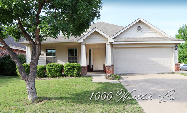 Primary Photo - 1000 Warbler Ln