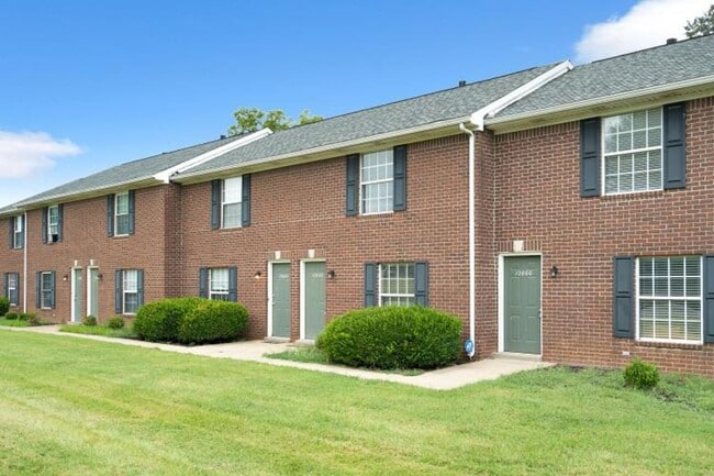 Building Photo - Two bedroom townhome, bath and half washer and dryer connections