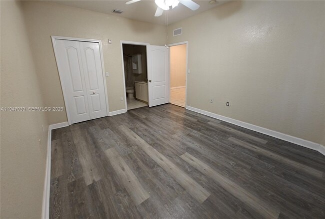 Building Photo - 2637 SE 16th Terrace