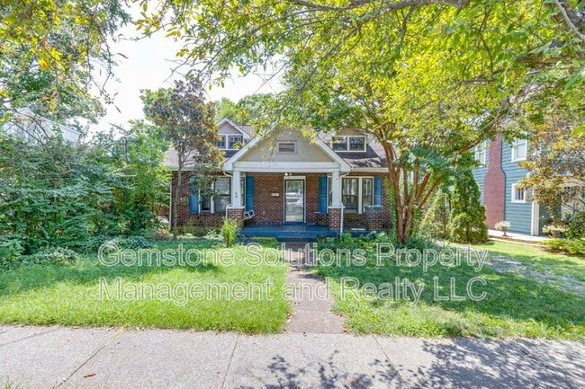 Building Photo - 2537 Blair Blvd