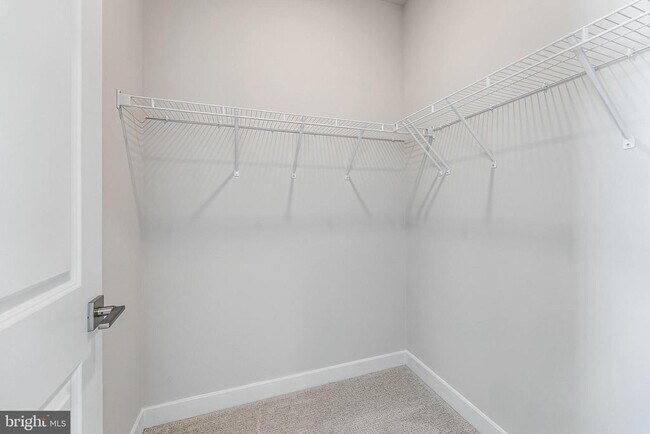 Building Photo - 44592 Strabane Ter