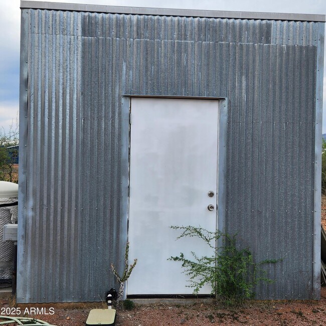 Building Photo - 399 Ewing Trail