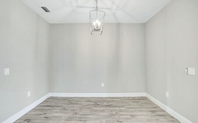 Building Photo - 4633 Centaurus Cir