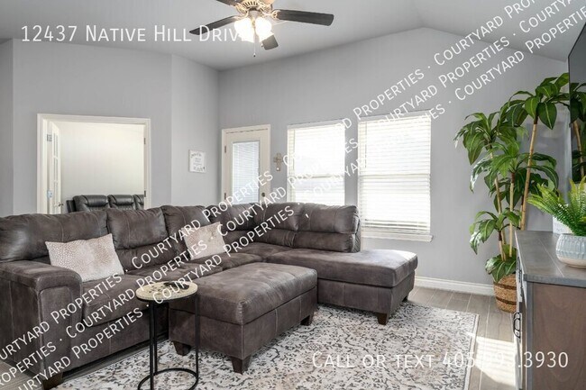 Building Photo - 12437 Native Hill Dr