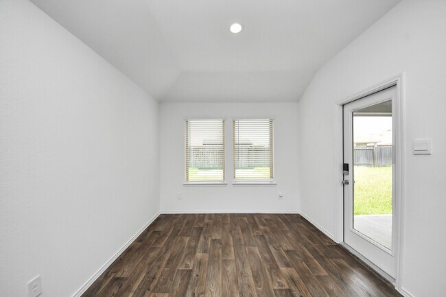 Building Photo - 21314 Sleepy Willow St