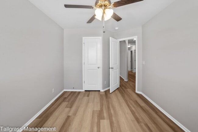 Building Photo - 4/2/2 Home in Sand Springs