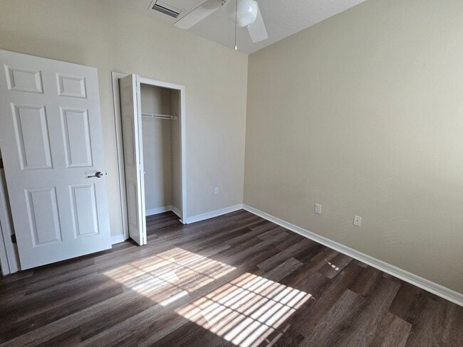 Building Photo - 5490 Soapstone Pl