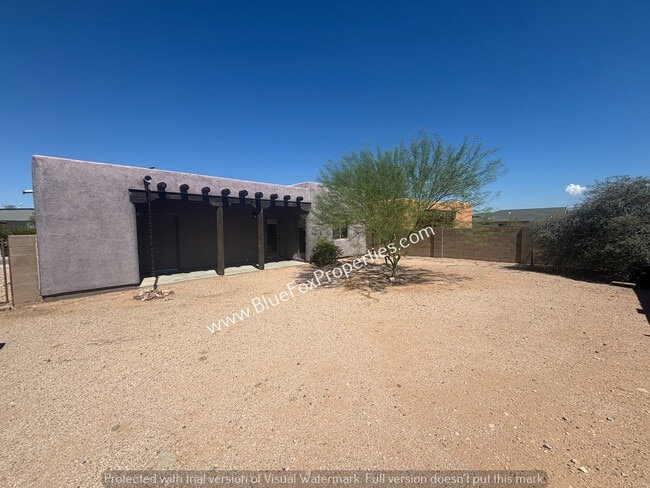 Building Photo - 5707 E Vuelta de Ladrillo Amarillo