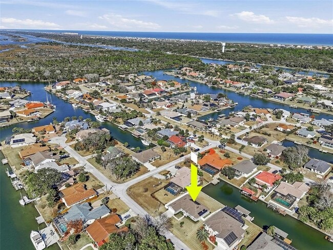 Building Photo - 8 Creek Ct