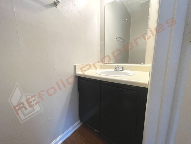 Building Photo - Kilcullen Drive-4612