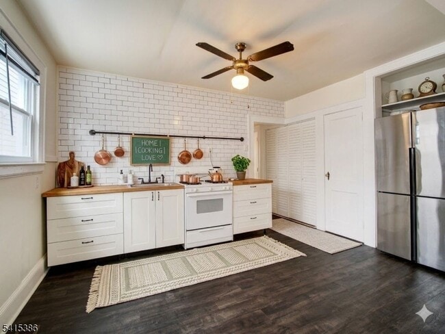 Building Photo - 97 La France Ave