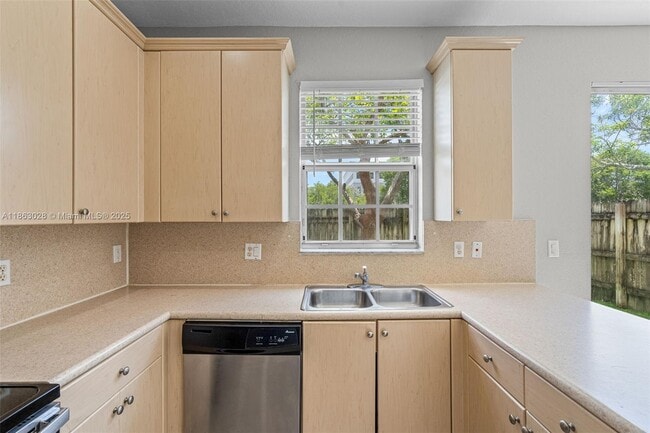 Building Photo - 623 NE 21st Terrace
