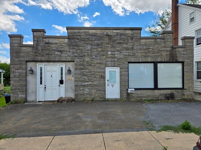 Building Photo - 180 W. Main St.