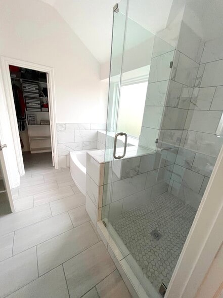 Building Photo - 3006 Quail Holw