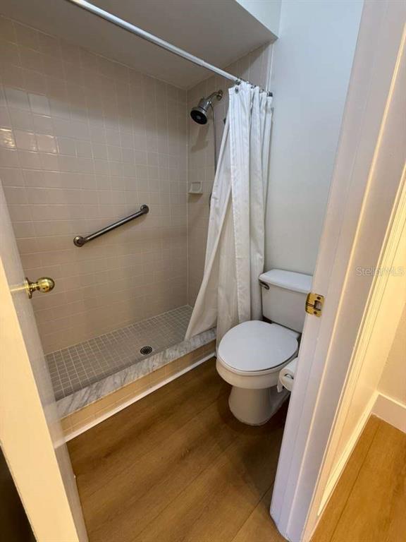 Building Photo - 1242 Lucaya Cir