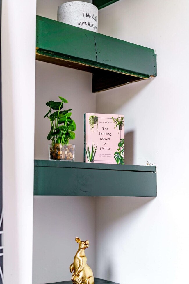 Building Photo - 241 W Water St