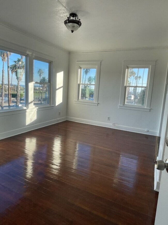 Interior Photo - Oceanview Apartments