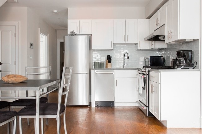 Building Photo - 126 Columbia Rd