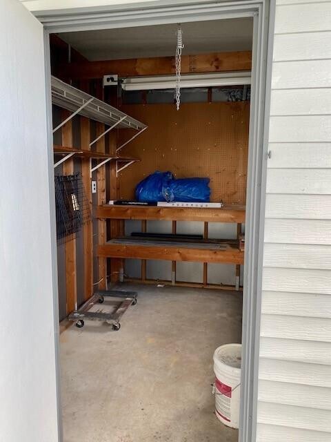 Building Photo - 927 Sun Acres Ln