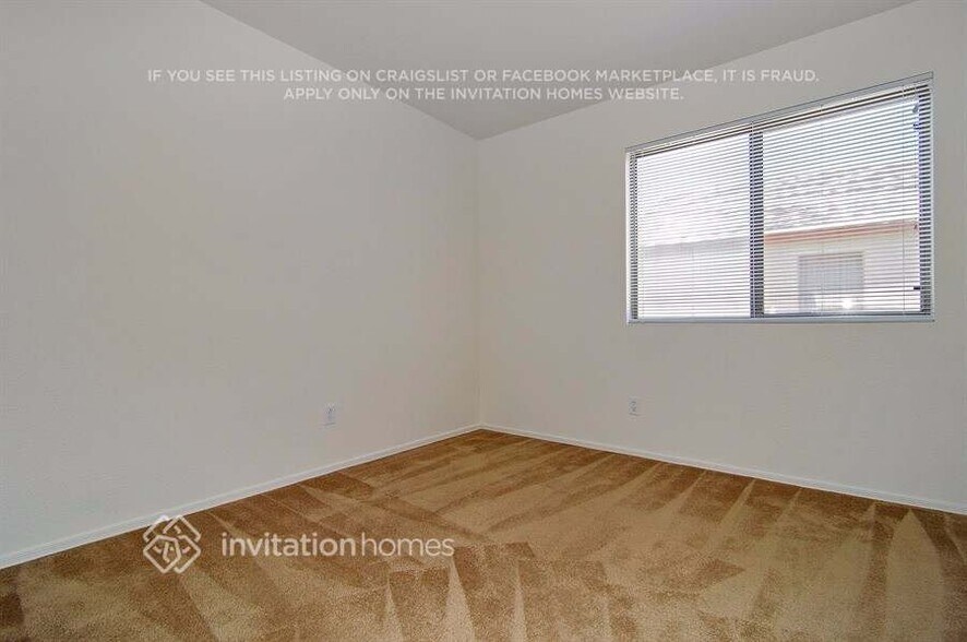 Building Photo - 8560 W Hatcher Rd